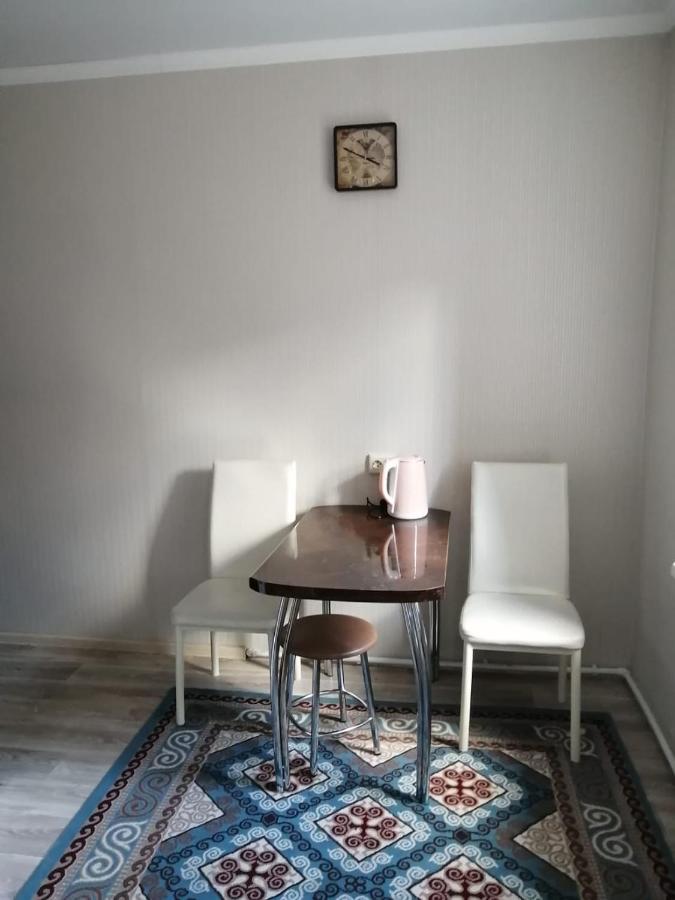 Happy House Apartman Karagandi Kültér fotó