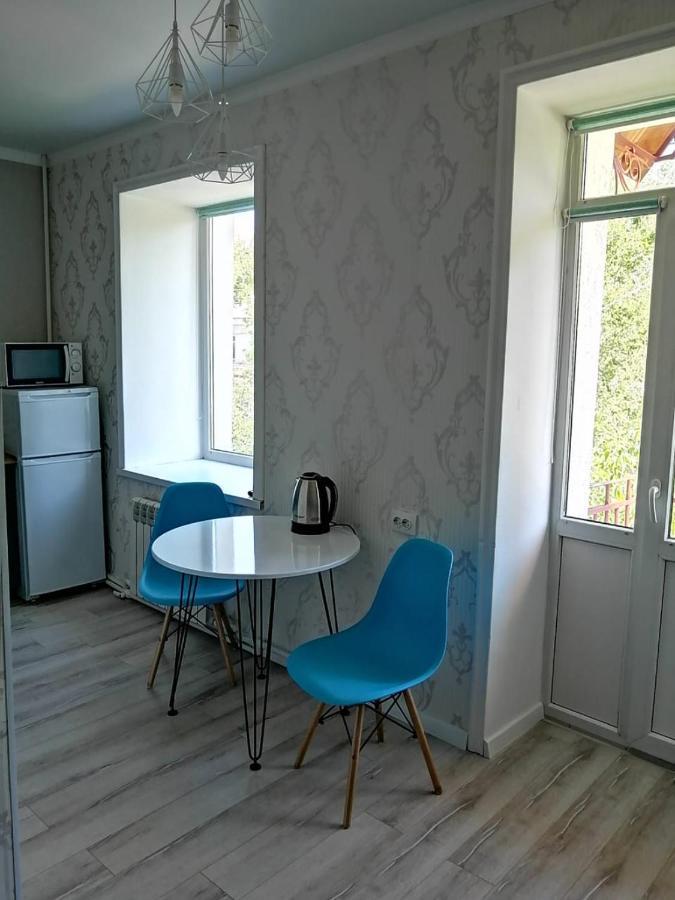 Happy House Apartman Karagandi Kültér fotó