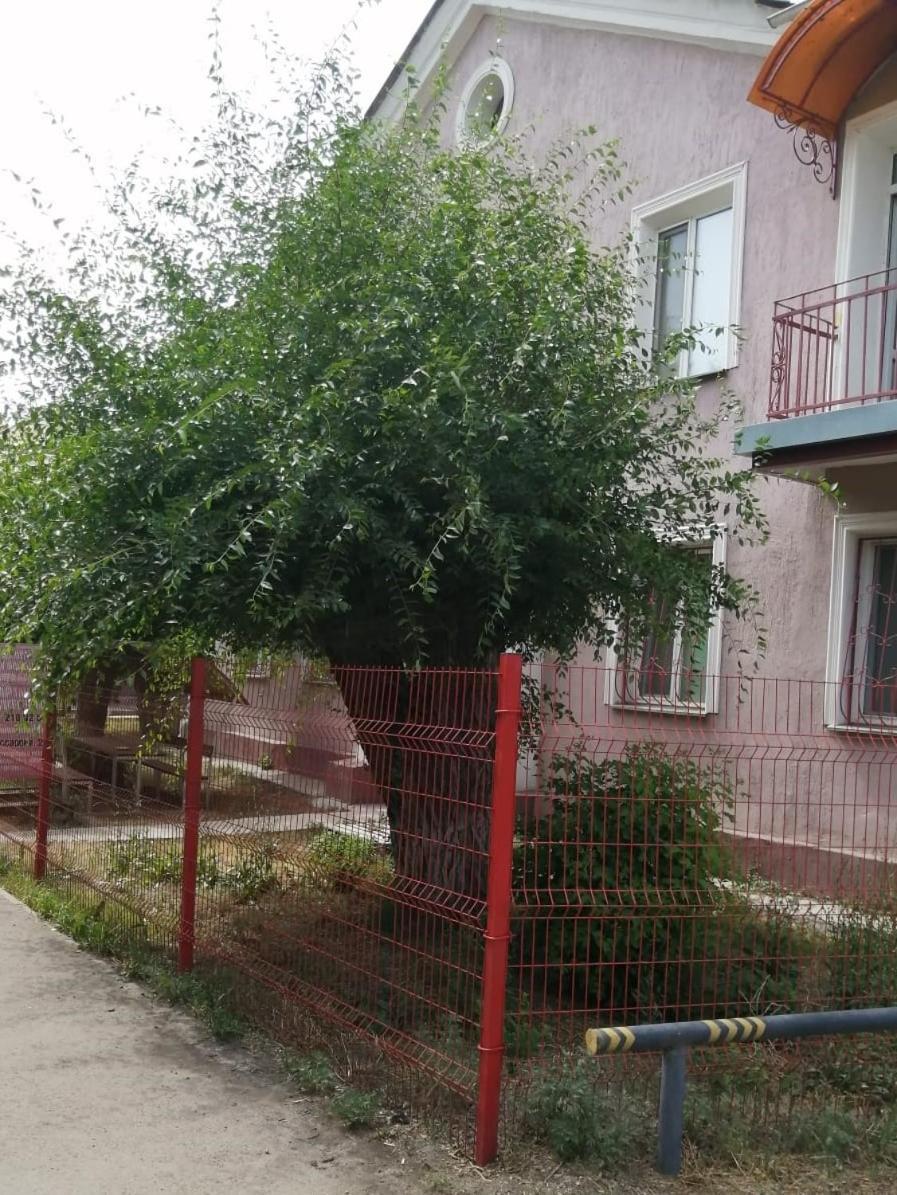 Happy House Apartman Karagandi Kültér fotó